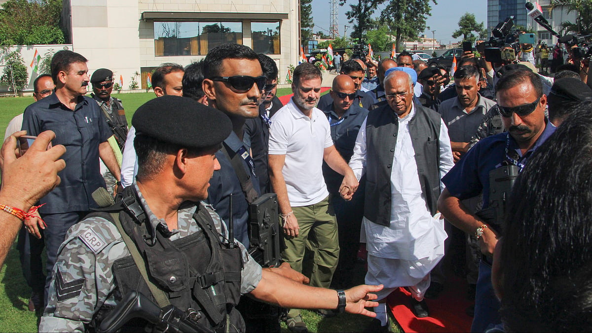 Rahul Gandhi and Mallikarjun Kharge in Jammu on 22 August (photo: PTI)