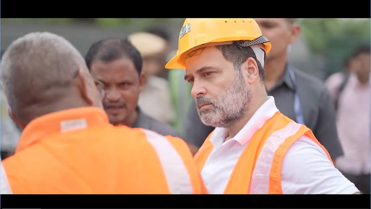 Rahul Gandhi listens and learns from Indian Railways track maintenance crew