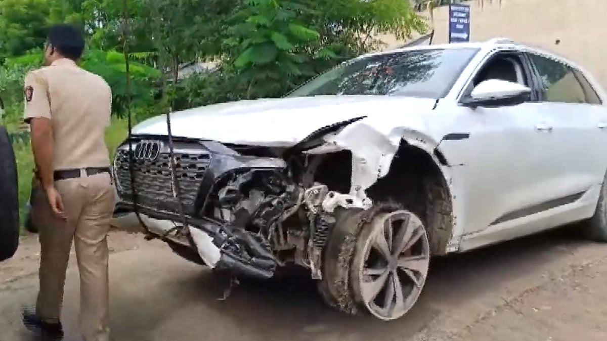 Audi crash: CCTV footage of Nagpur bar visited by BJP leader's son goes missing