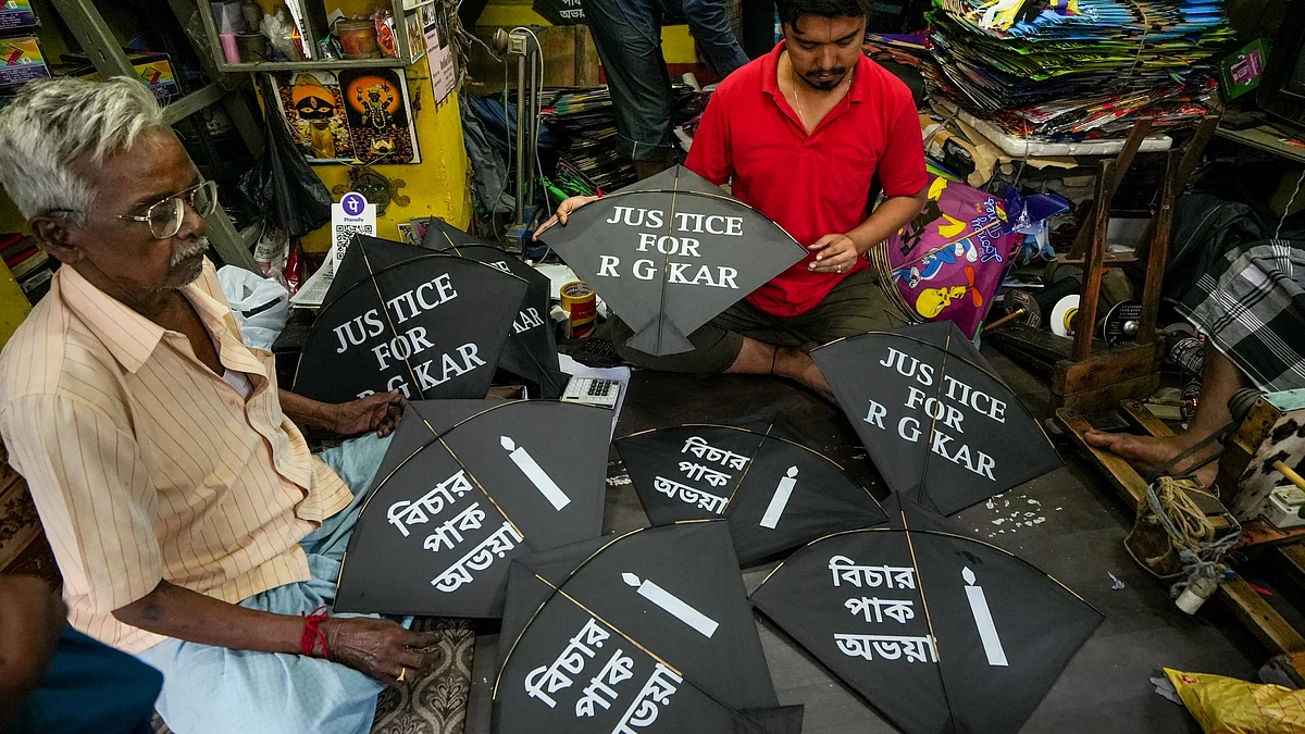 Vendors display kites that demand 'Justice for RG Kar' in Kolkata (photo: PTI)