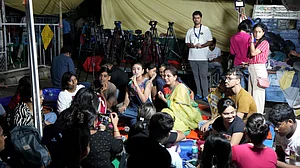 RG Kar horror: Protesting junior doctors begin fast unto death in Kolkata
