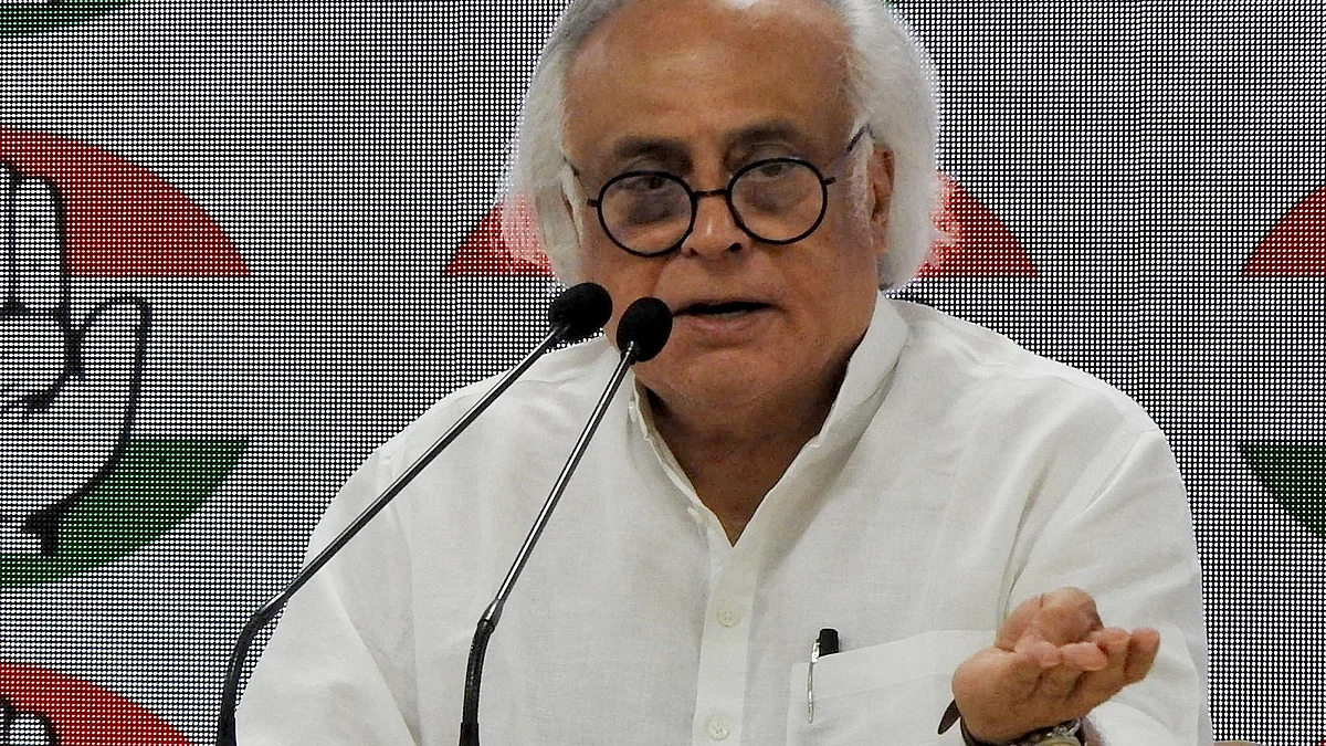 Jairam Ramesh addresses a press conference in New Delhi on 6 September (photo: IANS) 