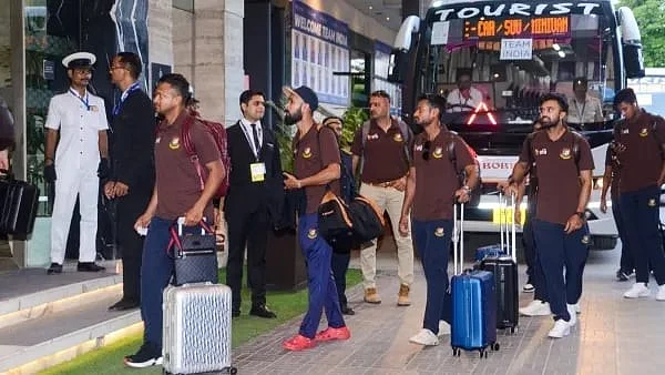 Bangladesh team members check into team hotel in Kanpur