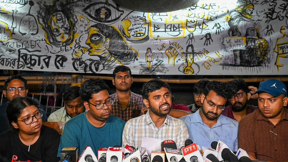 Junior doctors attend a press conference in Kolkata on 25 September (photo: PTI)