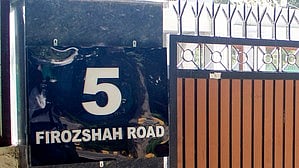 A view of the bungalow at 5 Firozshah Road where Arvind Kejriwal will relocate (photo: IANS) 