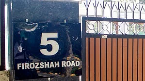 A view of the bungalow at 5 Firozshah Road where Arvind Kejriwal will relocate (photo: IANS) 