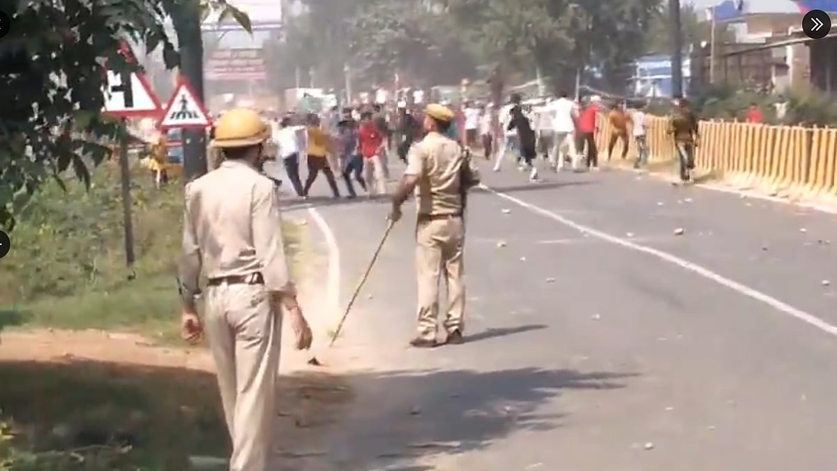 Stone-pelting at police post in Saharanpur over Narsinghanand's remarks; 21 booked