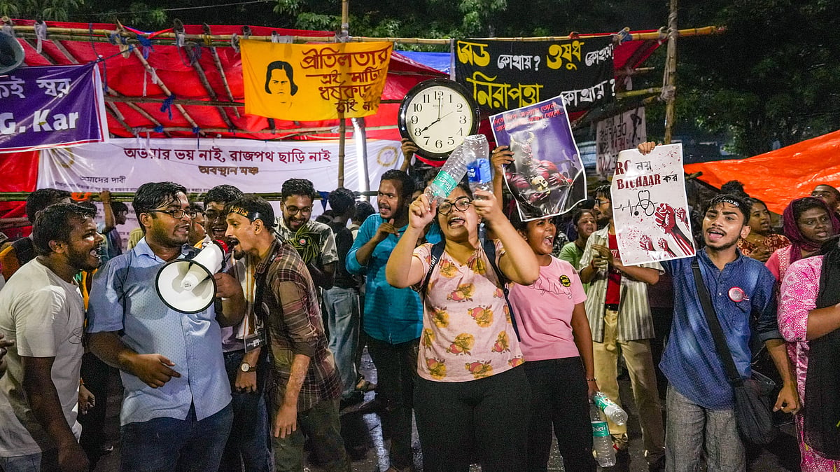 Junior doctors protest in Kolkata (photo: PTI)