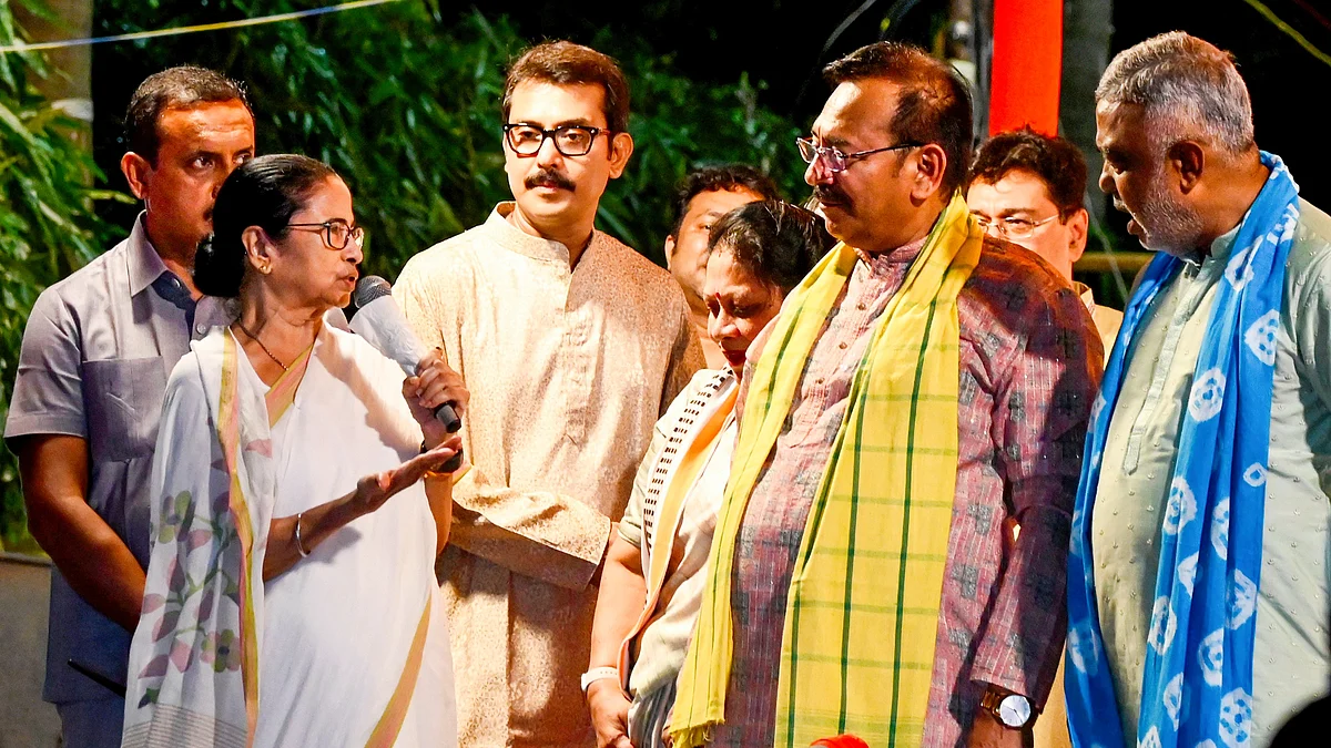 Mamata Banerjee at the opening of a puja in Kolkata on 6 October (photo: PTI)