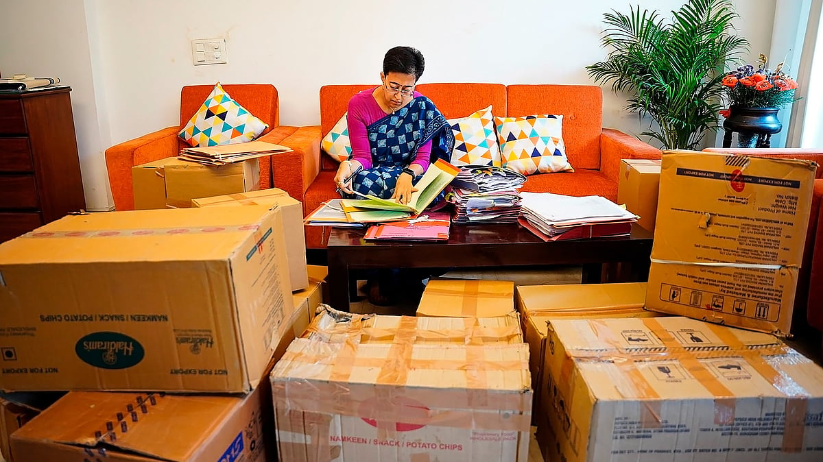 Does the Delhi CM get to live in the CM’s bungalow?