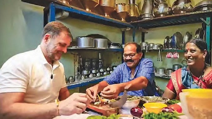 Rahul Gandhi’s day in the Sanades’ kitchen in Kolhapur