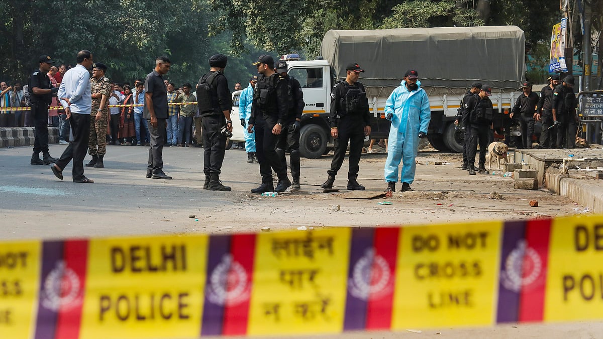 NIA and NSG team at the blast site in Delhi's Rohini on Sunday, 20 Oct 2024 (Photo: PTI)