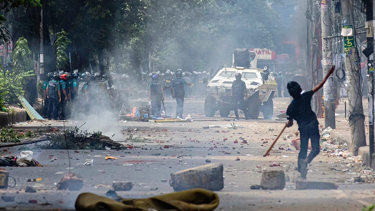 File photo of students clashing with police in Dhaka during anti-Hasina protests