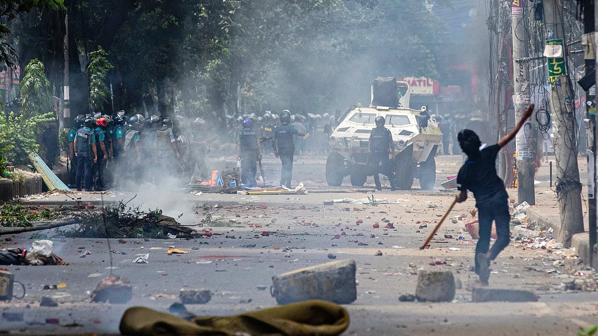 File photo of students clashing with police in Dhaka during anti-Hasina protests