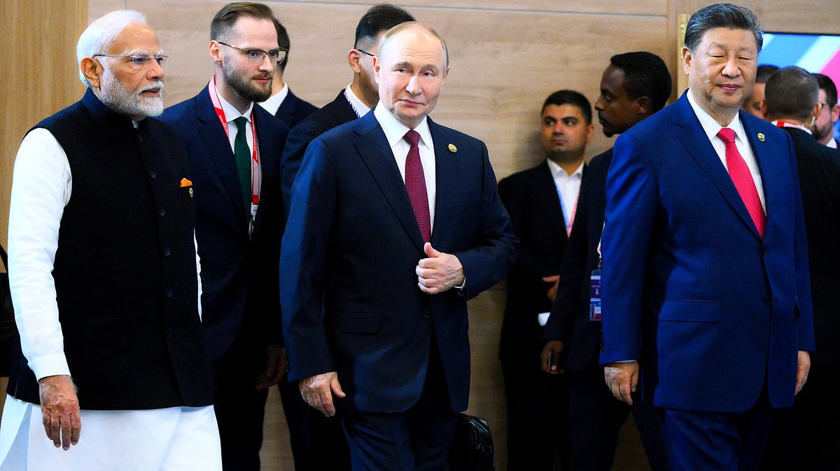 Ahead of Putin’s visit, Russia set to seal  military logistics pact with India