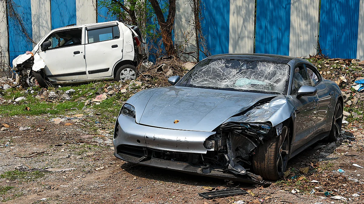 The damaged Porsche in Pune.