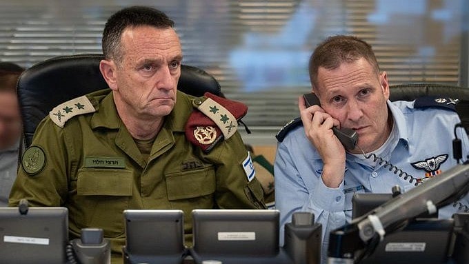 UN peacekeepers withdraw from post in Lebanon under Israeli fire