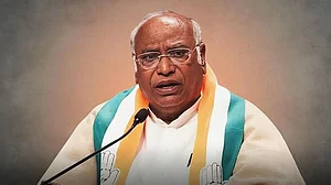 Challenge PM to speak about real issues in rallies: Mallikarjun Kharge