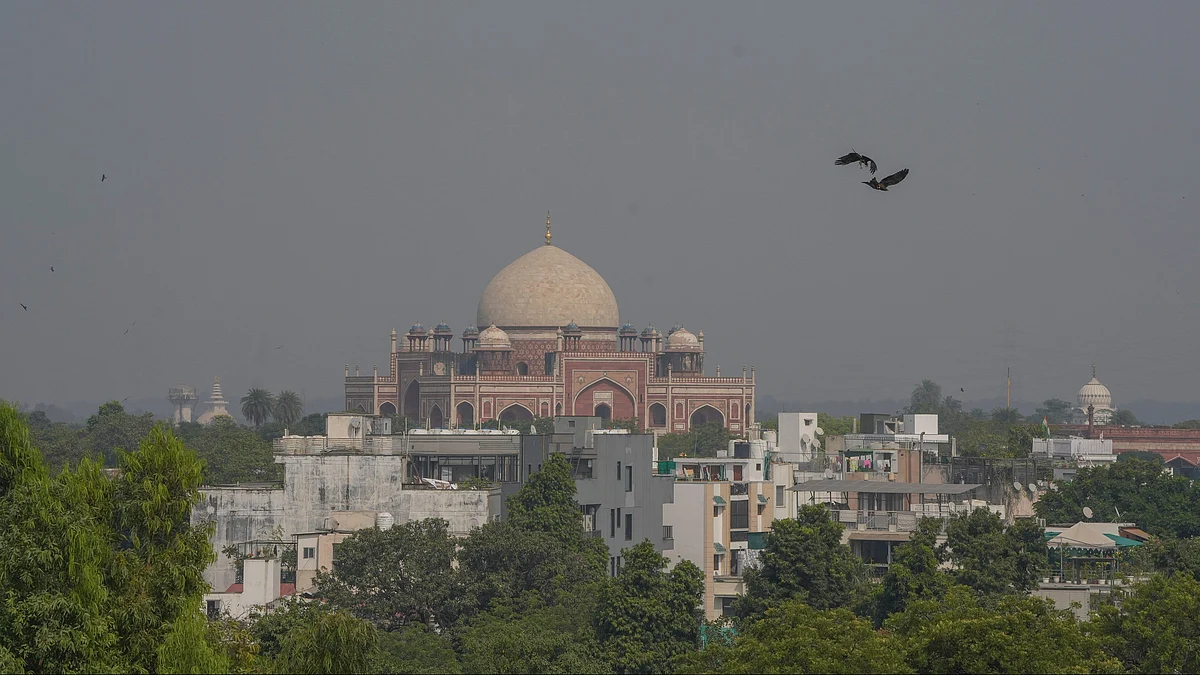 Delhi's air quality remains 'very poor' on Diwali (photo: PTI)