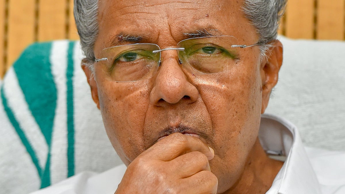 Kerala CM urges Union FM to release grant for Vizhinjam seaport project