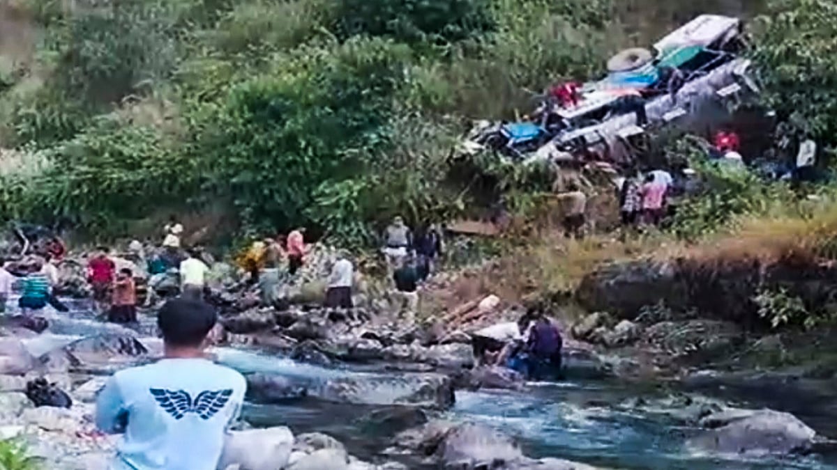 Rescue operation underway in Ramnagar on 4 November (photo: PTI)