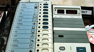 Maharashtra election: 4,140 candidates in fray; 2,938 withdraw nominations