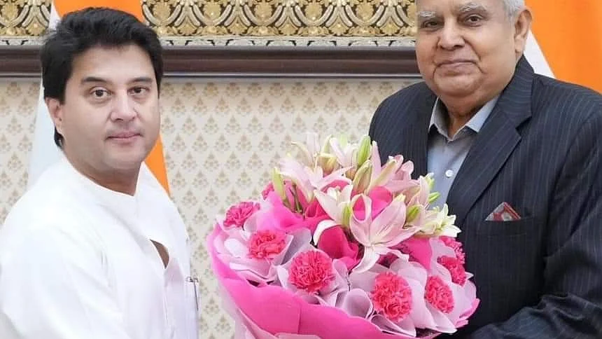 Why is Jyotiraditya Scindia (left) so invested in recognition of royal heroes of the freedom struggle?