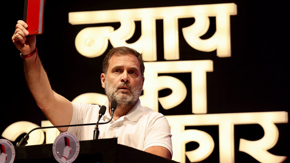Rahul Gandhi addresses in Nagpur on 6 November (photo: PTI)
