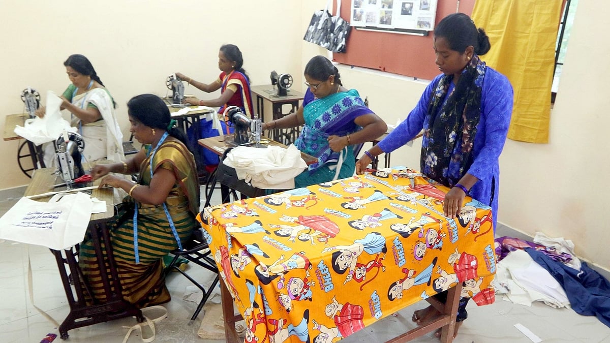 Representative image of women at a tailoring unit (photo: NH archives)