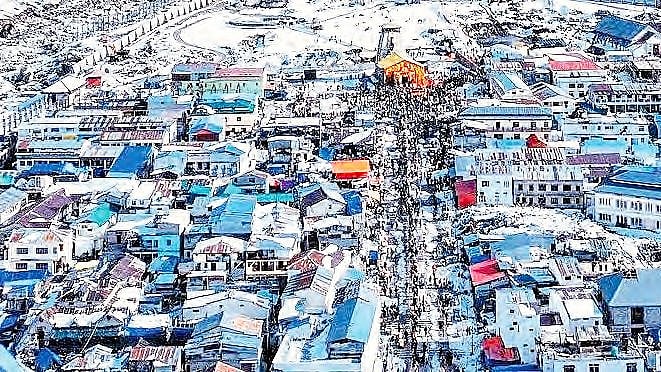 While the Congress is focusing on the lack of development in and around Kedarnath town, the BJP is diverting attention from its government’s shortcomings