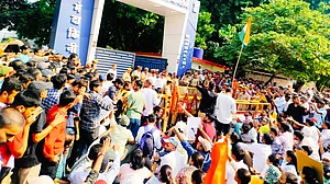Prayagraj: Police lathi-charge students, Akhilesh slams 'anti-youth' agenda