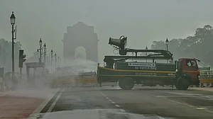 Ozone levels breaching limits in Delhi: NGT issues notice to Centre