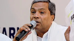 Those against Constitution are speaking about changing it: Siddaramaiah