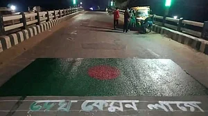 Bangladesh summons Indian envoy, suspends mission in Tripura