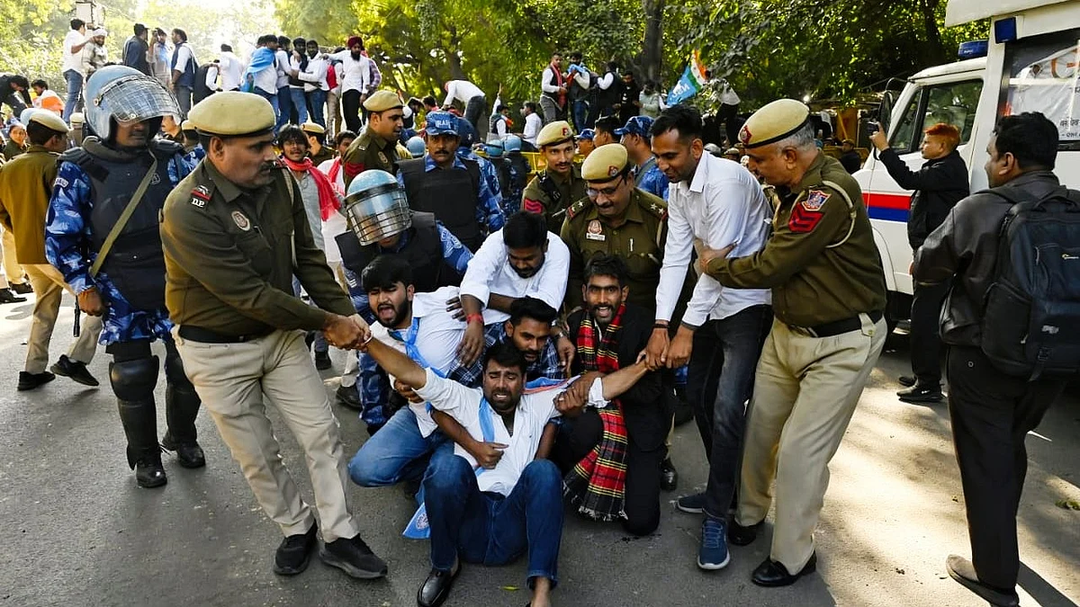 NSUI members detained during protest march to Parliament