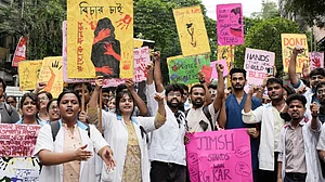 Kolkata: Parents of deceased RG Kar medic point to BJP's 'indifference'