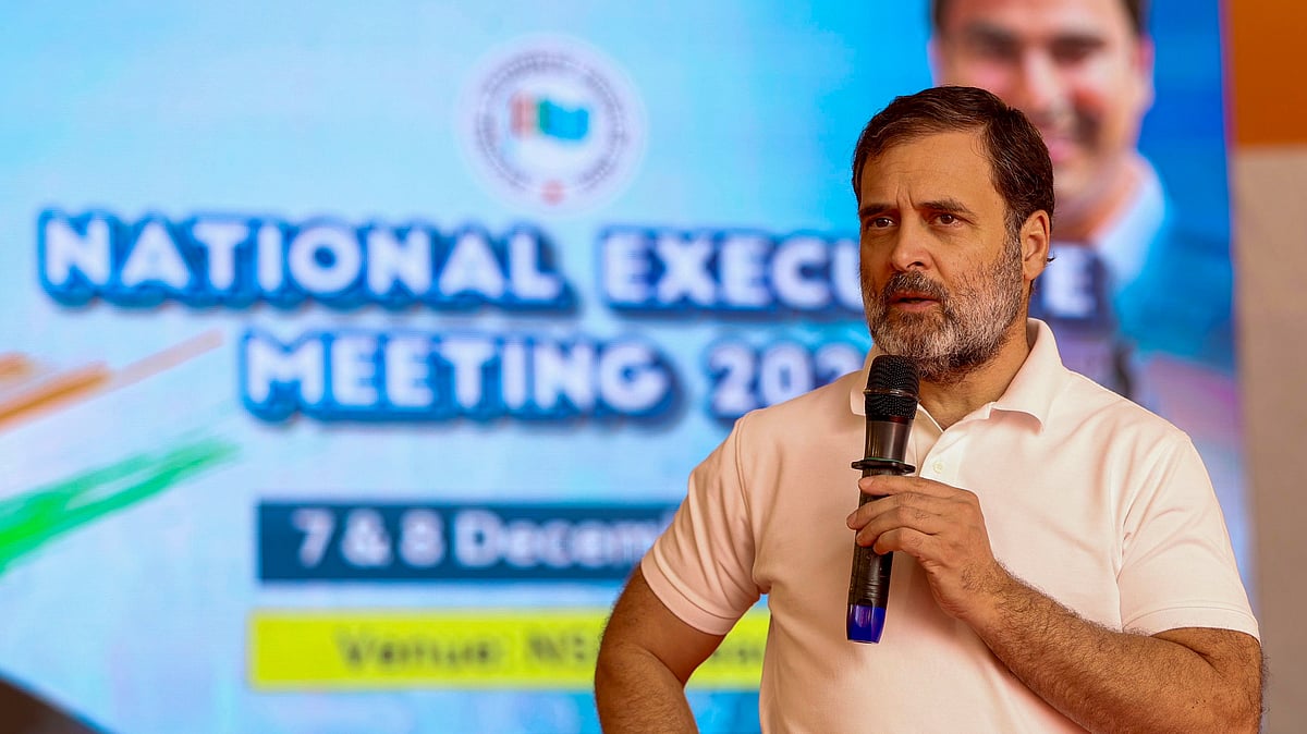 Govt hiking tax on common man, giving concessions to billionaires: Rahul Gandhi