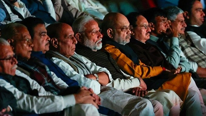 PM Narendra Modi (centre) with BJP the leadership (photo: @TARUNspeakss/X)