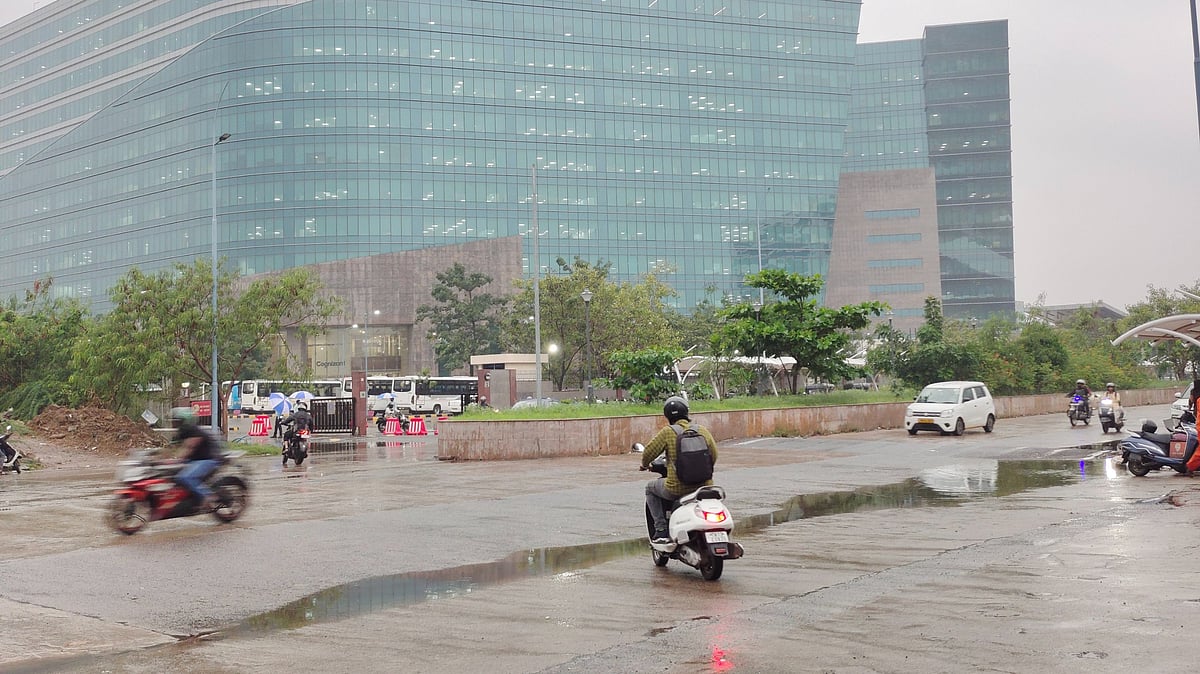RMC issues orange and yellow alerts in Tamil Nadu on 12 December (photo: @hareesh707/X)