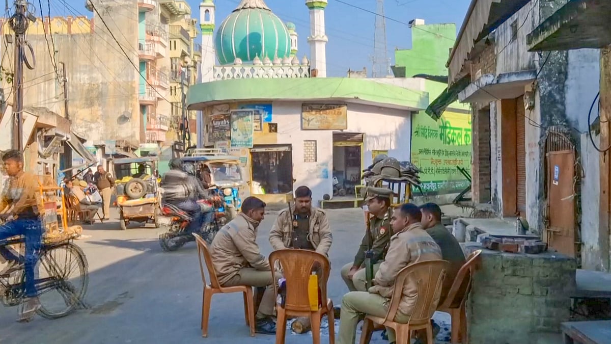 Policemen outside Shahi Jama Masjid in Sambhal (photo: PTI)