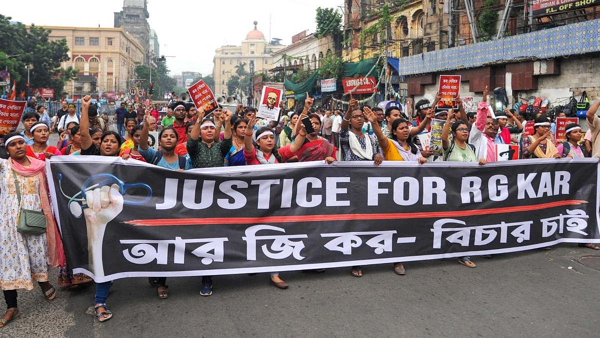 Junior doctors protest in Kolkata (photo: PTI) 