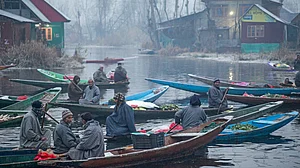 Srinagar records season’s coldest night at minus 6 degrees Celsius
