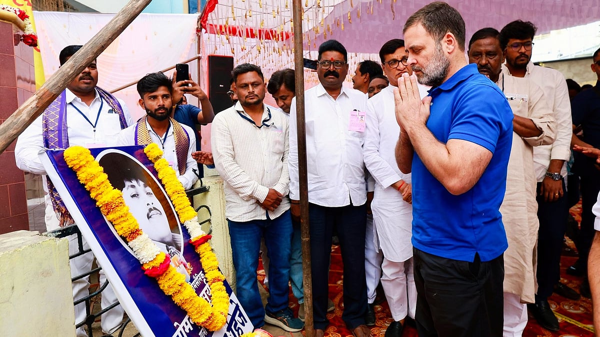 ‘Killed because he was Dalit’: Rahul Gandhi meets Parbhani victim kin