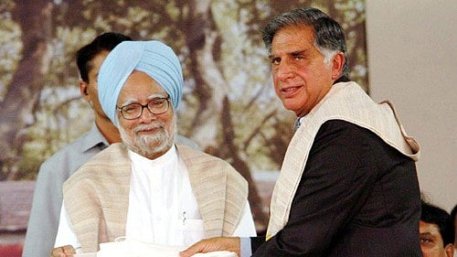 Dr Manmohan Singh and industrialist the late Ratan Tata (photo: @lwreza/X)
