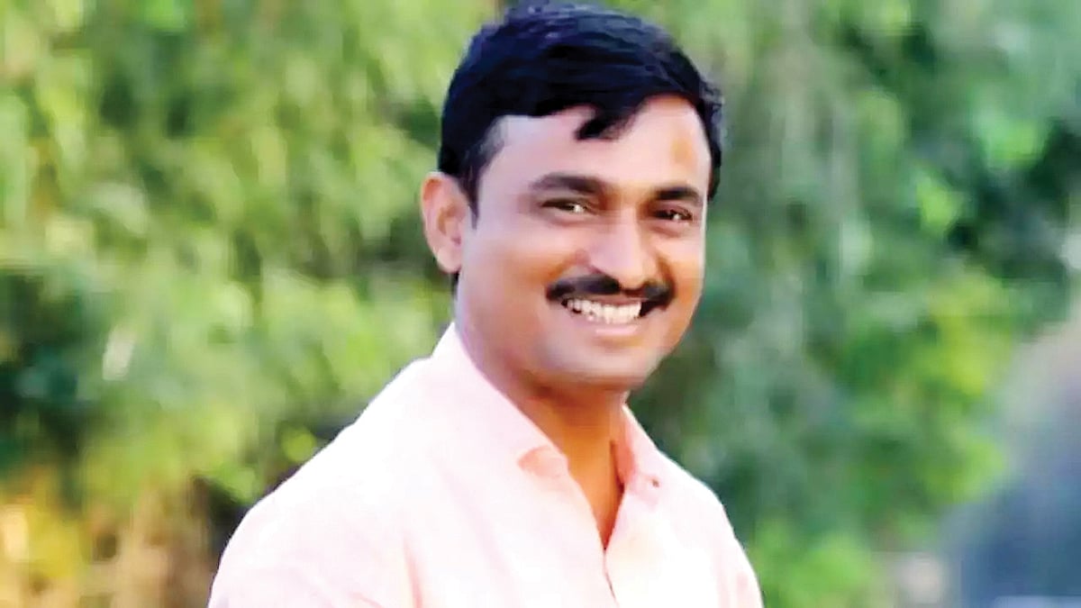 Eight booked under MCOCA in Beed sarpanch murder case