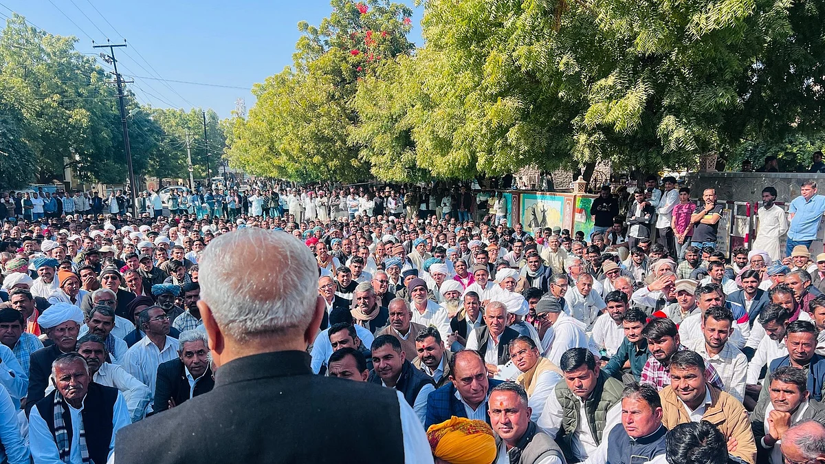 Congress protest in Sanchore against the rollback of 9 newer districts of Rajasthan