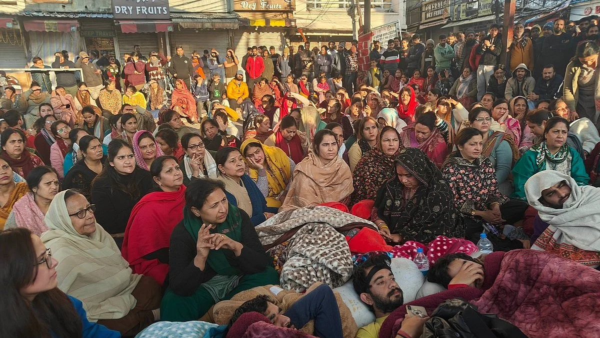 In Katra, protestors on hunger strike for the 7th day against a proposed ropeway to Vaishno Devi