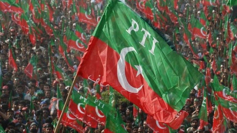 Pakistan Tehreek-e-Insaf's flag, Imran Khan's political patry