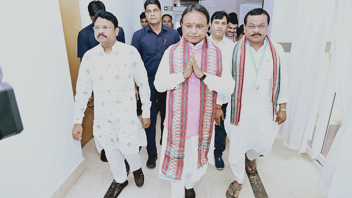 Drone falls close to Odisha CM during Jharsuguda visit
