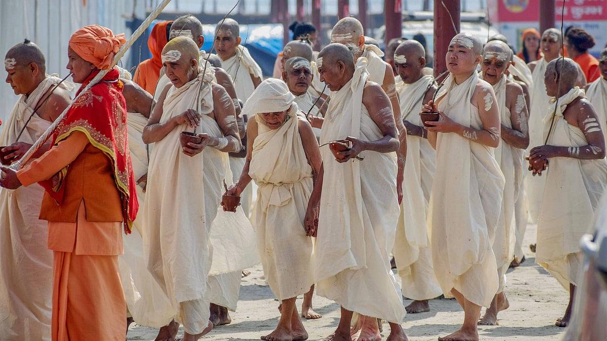 13-year-old girl who joined Juna Akhada recently expelled with her guru